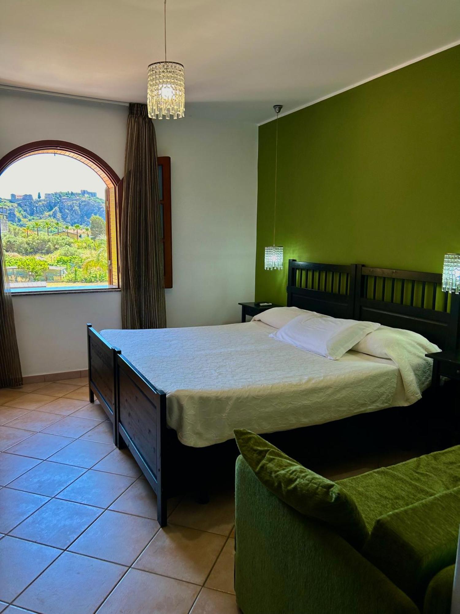 B&B Villa Rodriguez Milazzo Exteriör bild